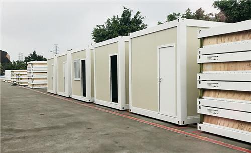 com傳真無地址瑞盛國際汽配城主營產(chǎn)品集裝箱房,包頭集裝箱房,包頭集